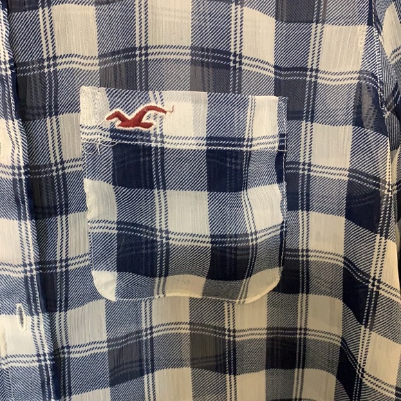Excellent condition Hollister sheer blouse. - Picture 2 of 4